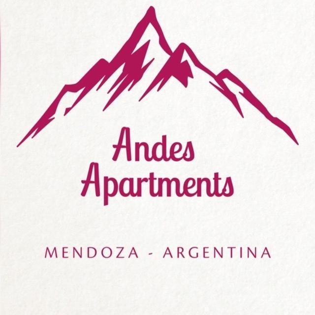 Departamento Espana A 3 Cuadras Plaza Independencia 门多萨 外观 照片